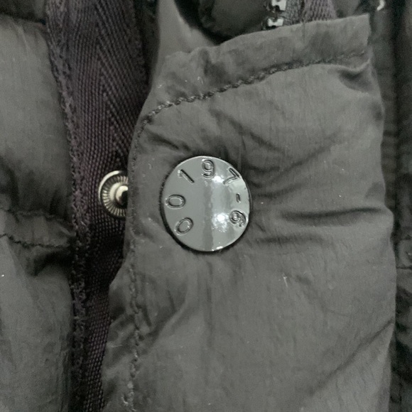 ProjekRaw Men’s Black Puffer Vest size Large - Picture 16 of 16